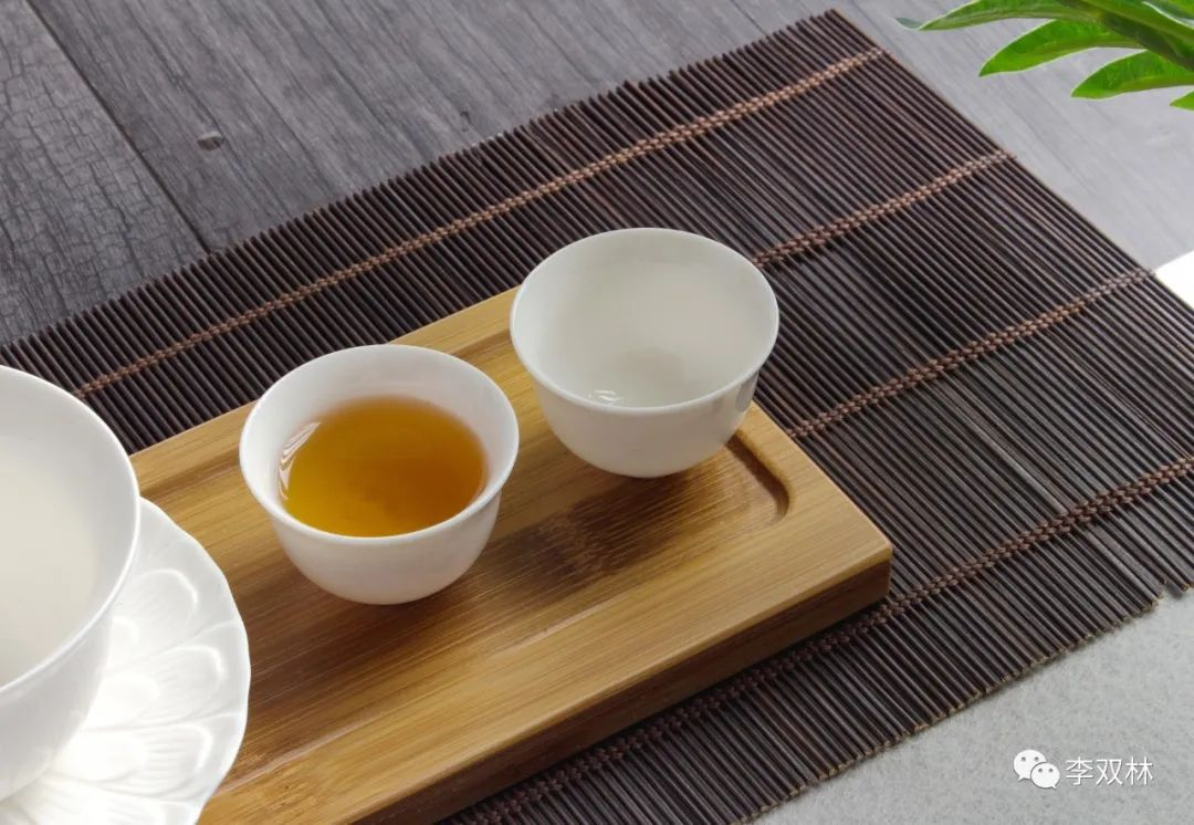 许多时候，缺陷也是一种美。李双林